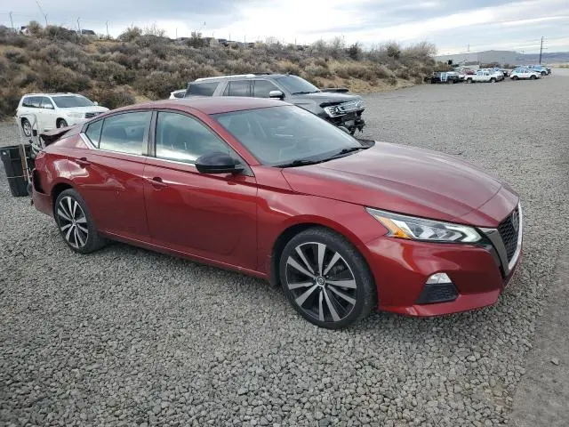 2020 NISSAN ALTIMA SR  