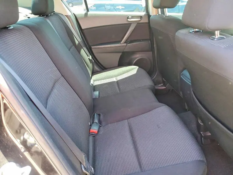 2013 MAZDA 3 I  