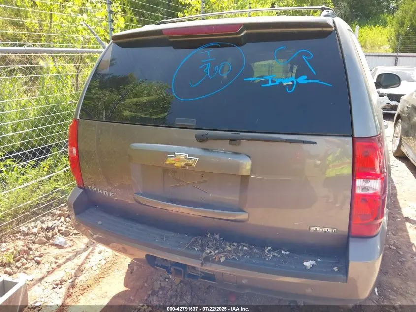 2011 CHEVROLET TAHOE LT
