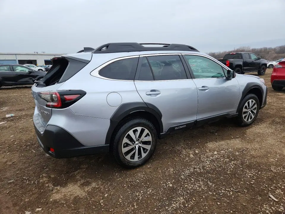 2024 SUBARU OUTBACK PREMIUM  