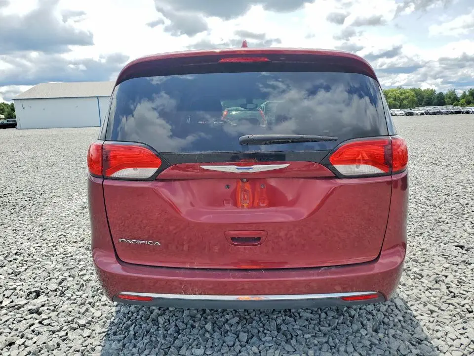 2017 CHRYSLER PACIFICA TOURING L  