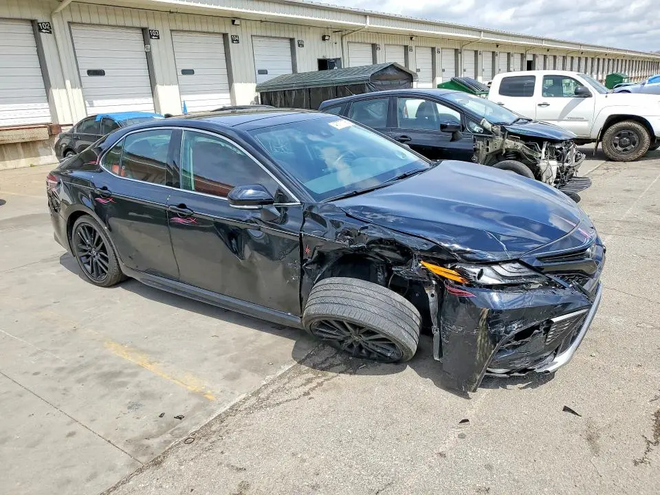 2021 TOYOTA CAMRY XSE  