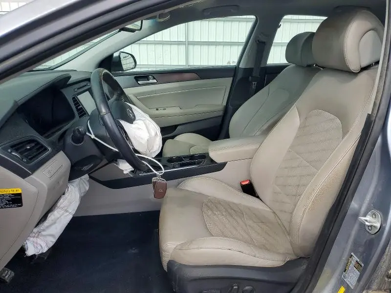 2016 HYUNDAI SONATA SPORT  
