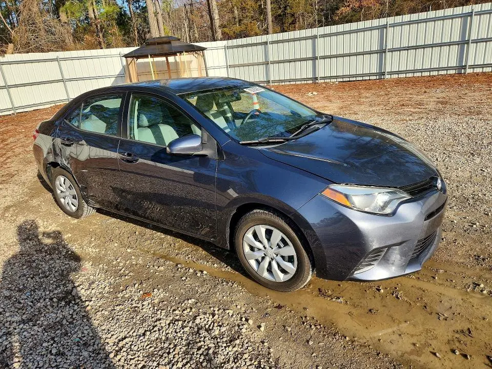 2016 TOYOTA COROLLA LE  