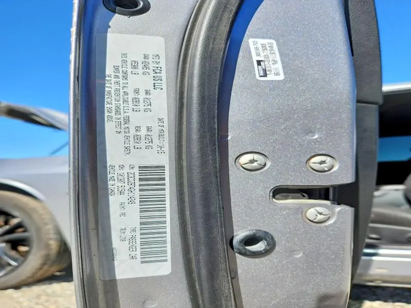 2016 DODGE CHALLENGER R  