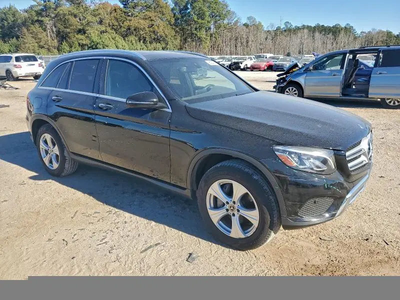 2018 MERCEDES-BENZ GLC 300  