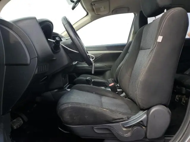 2018 MITSUBISHI OUTLANDER SE  