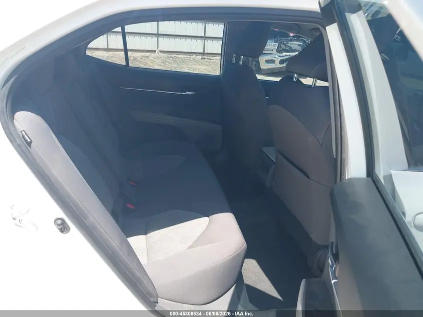 2022 TOYOTA CAMRY LE