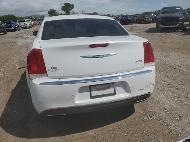2016 CHRYSLER 300 LIMITED  