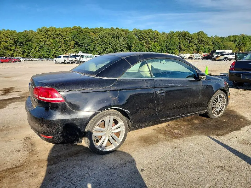 2012 VOLKSWAGEN EOS KOMFORT  