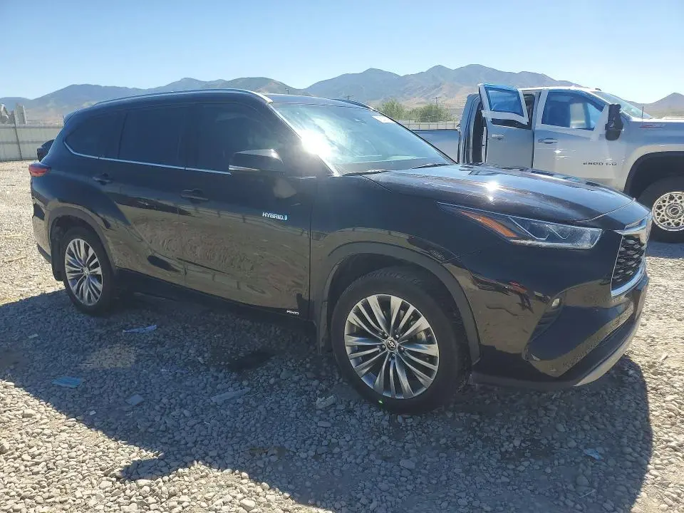 2021 TOYOTA HIGHLANDER HYBRID PLATINUM  