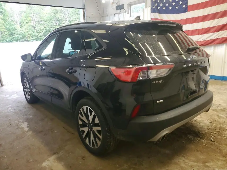 2020 FORD ESCAPE SE SPORT  