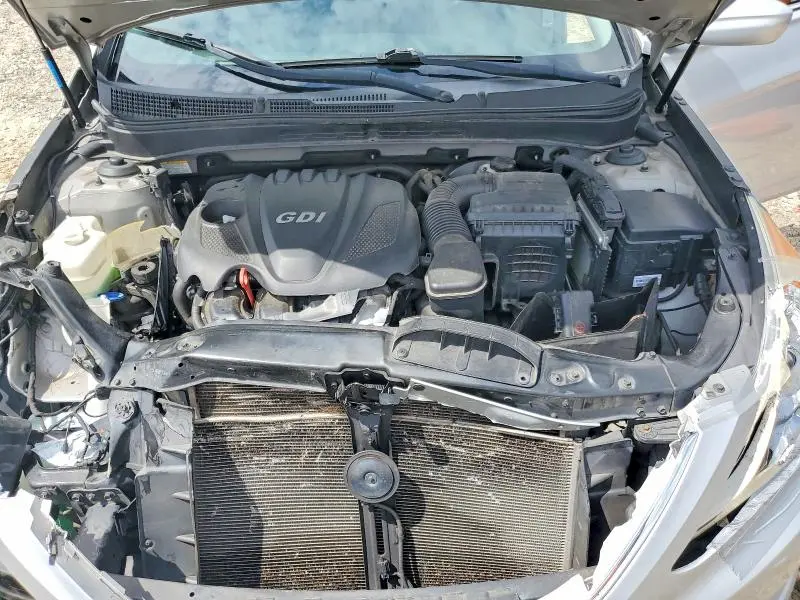 2011 HYUNDAI SONATA GLS  
