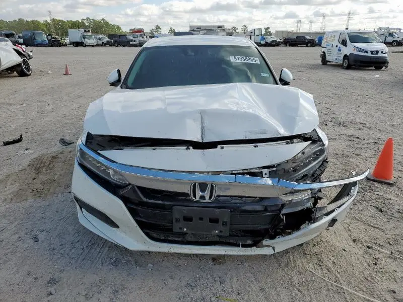 2019 HONDA ACCORD LX  