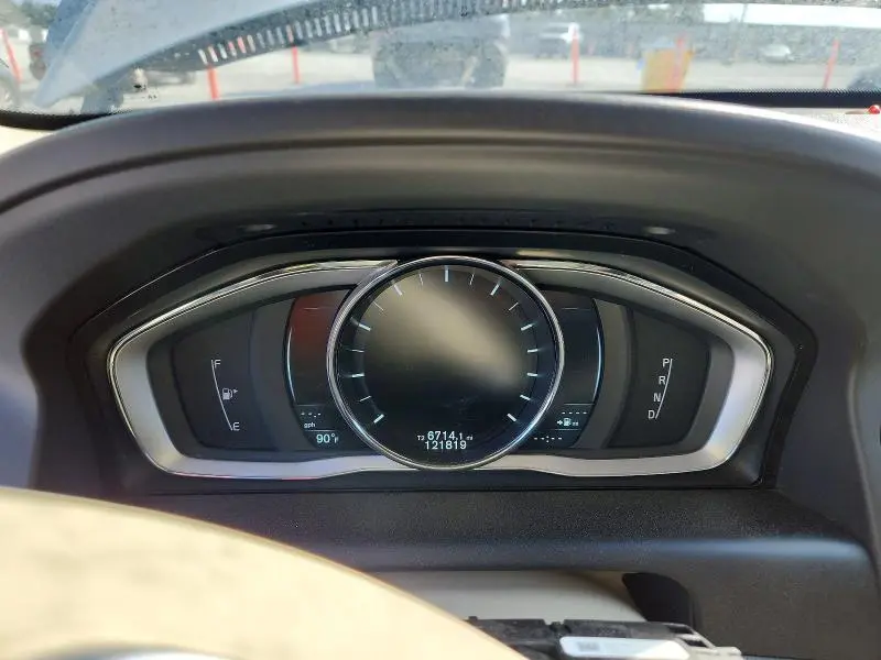 2015 VOLVO XC60 T5 PREMIER  