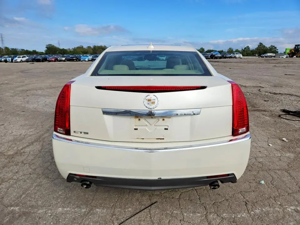 2010 CADILLAC CTS LUXURY COLLECTION  