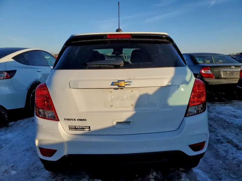 2022 CHEVROLET TRAX LS  