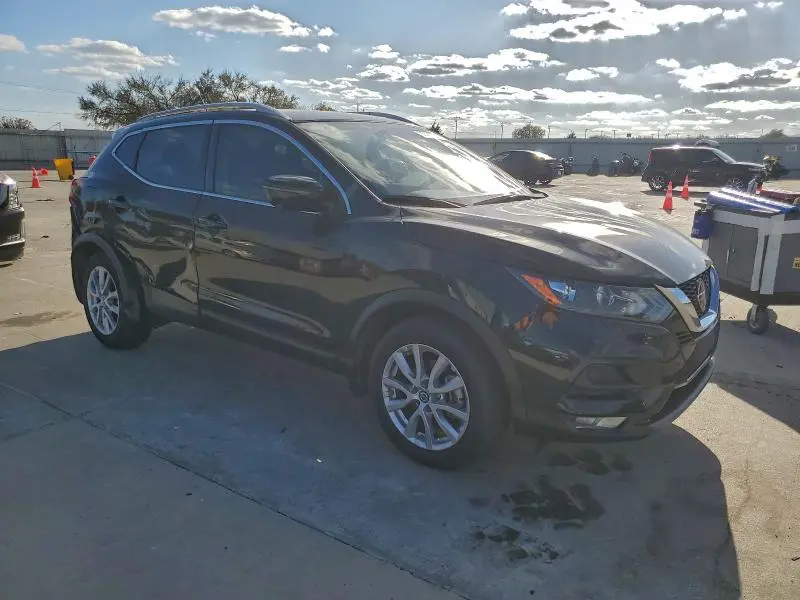 2022 NISSAN ROGUE SPORT SV  