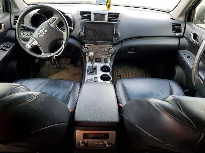 2013 TOYOTA HIGHLANDER BASE  