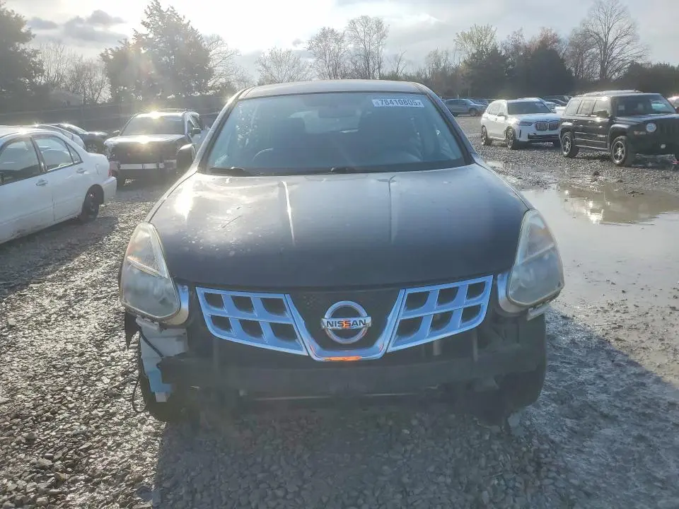 2013 NISSAN ROGUE S  