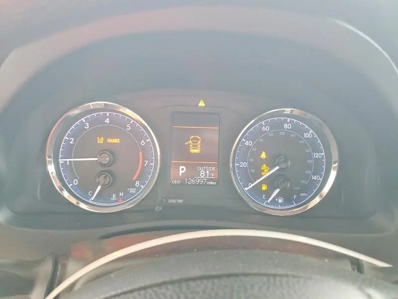2017 TOYOTA COROLLA LE  