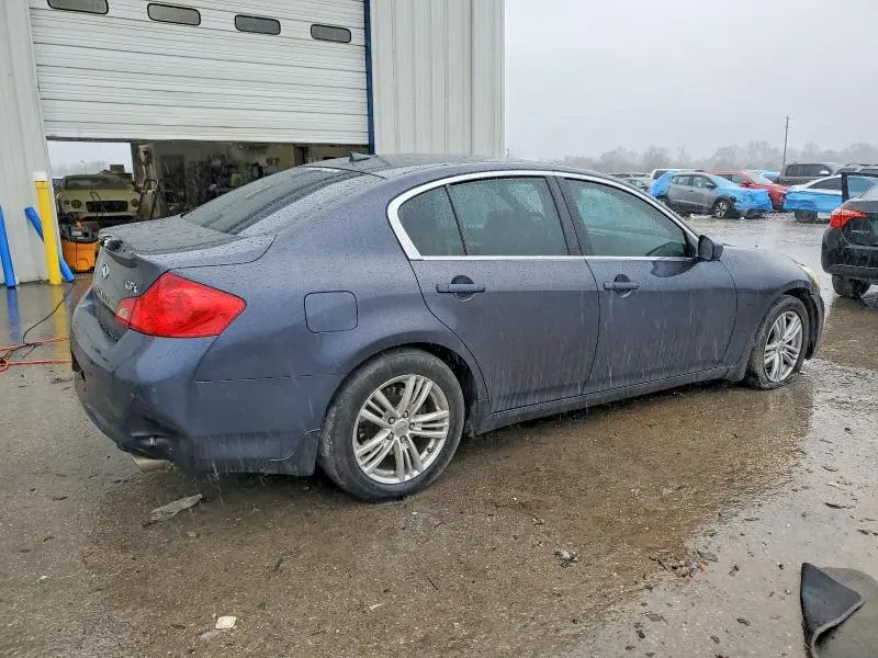 2010 INFINITI G37   