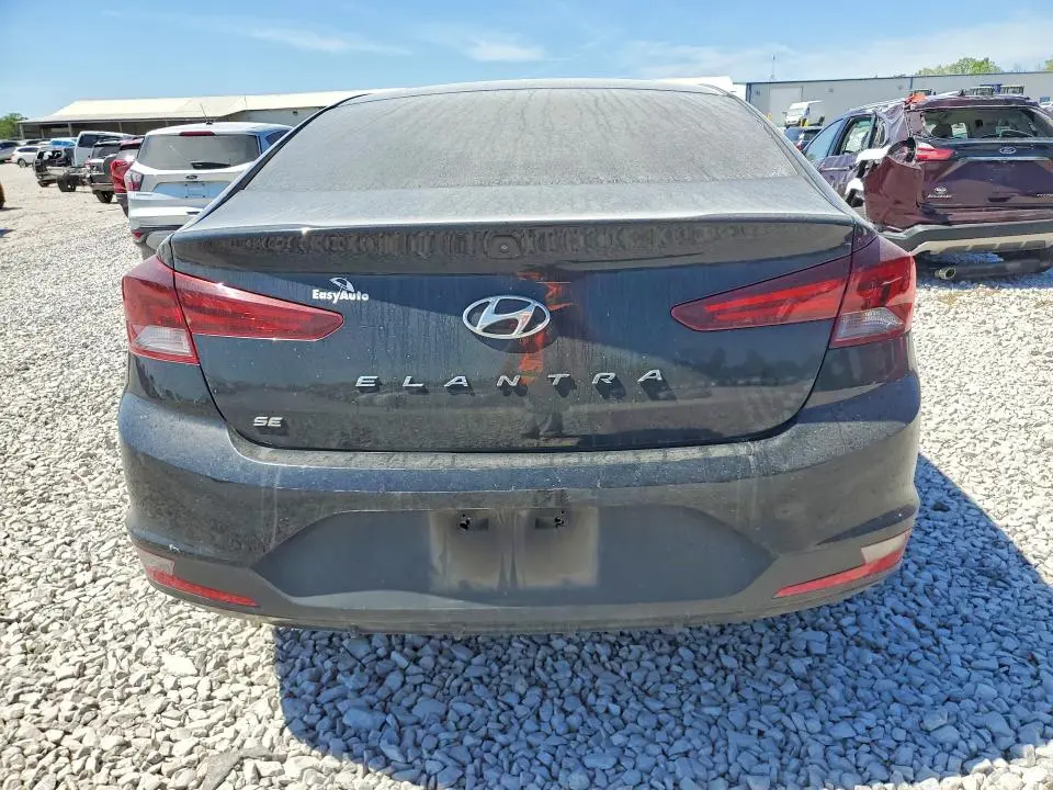 2019 HYUNDAI ELANTRA SE  