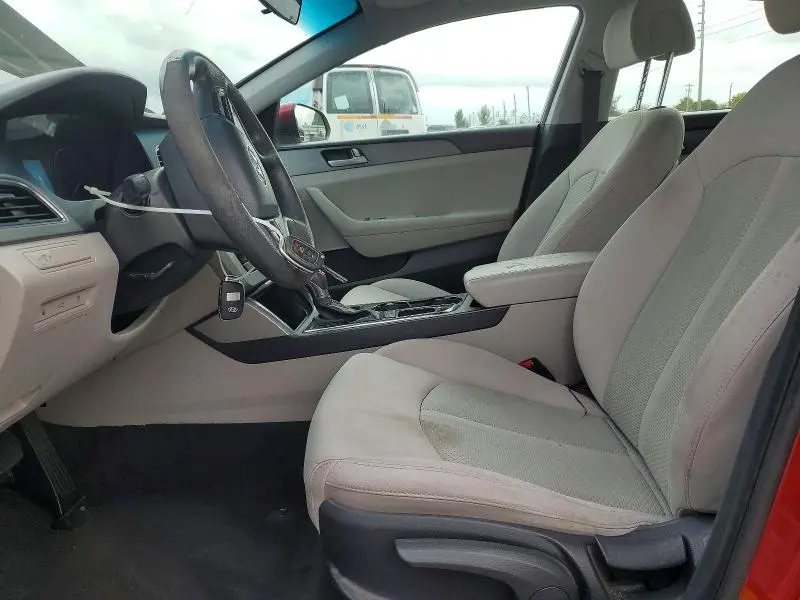 2016 HYUNDAI SONATA SE  