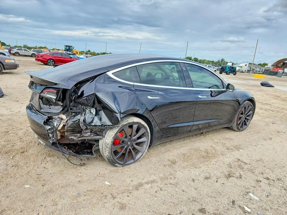 2020 TESLA MODEL 3   