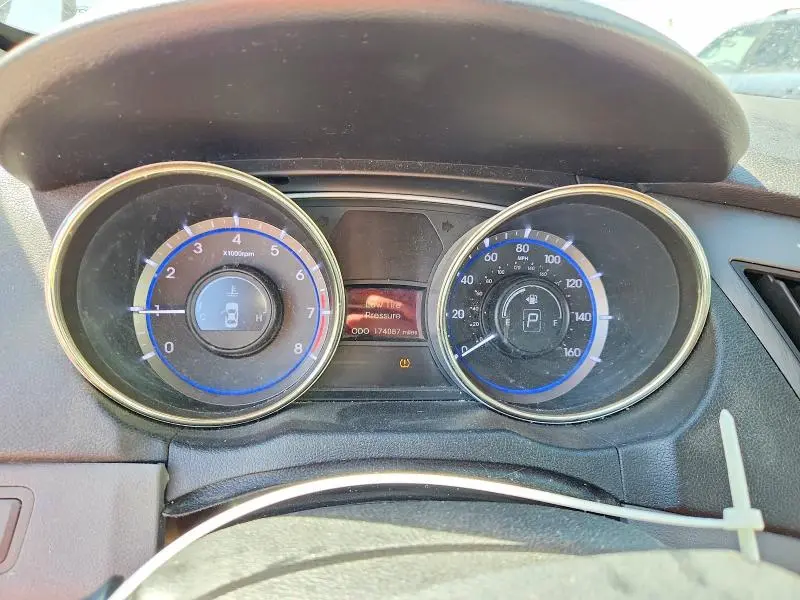 2013 HYUNDAI SONATA GLS  