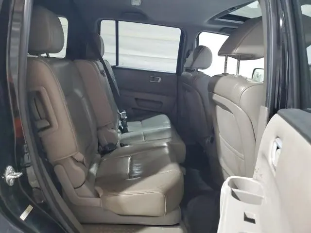 2012 HONDA PILOT EXLN  