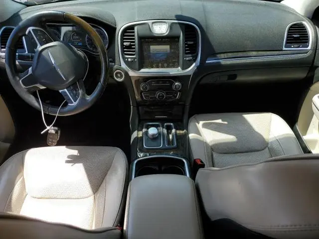 2016 CHRYSLER 300C   