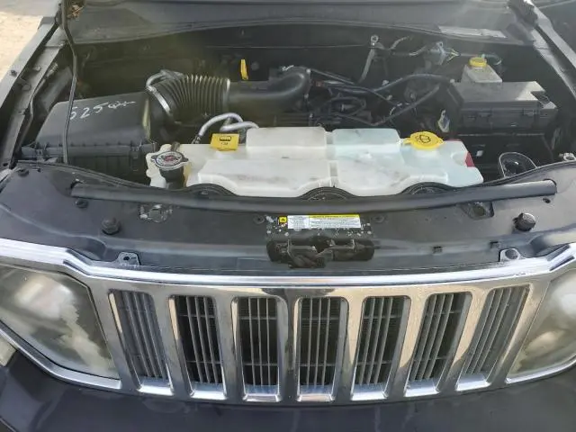 2012 JEEP LIBERTY JET  