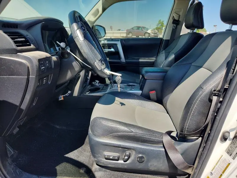 2016 TOYOTA 4RUNNER SR5 PREMIUM  