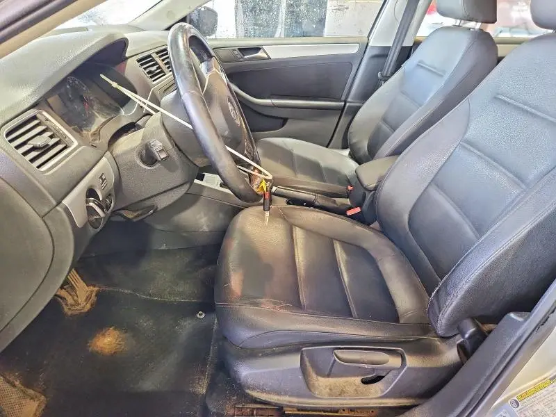 2011 VOLKSWAGEN JETTA TDI  