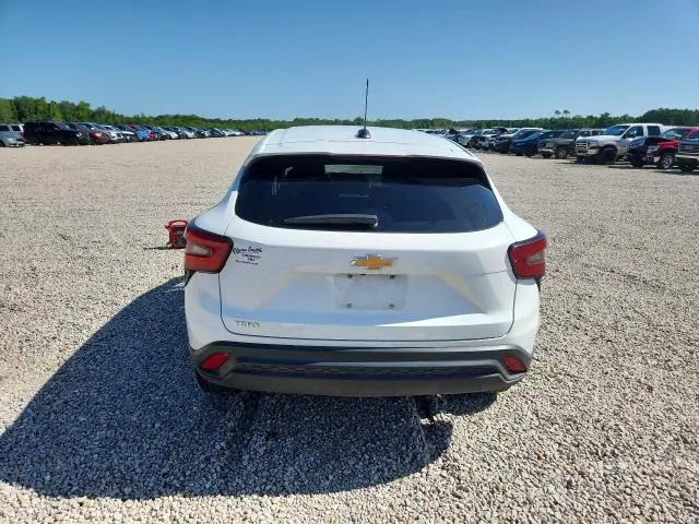 2025 CHEVROLET TRAX LS  