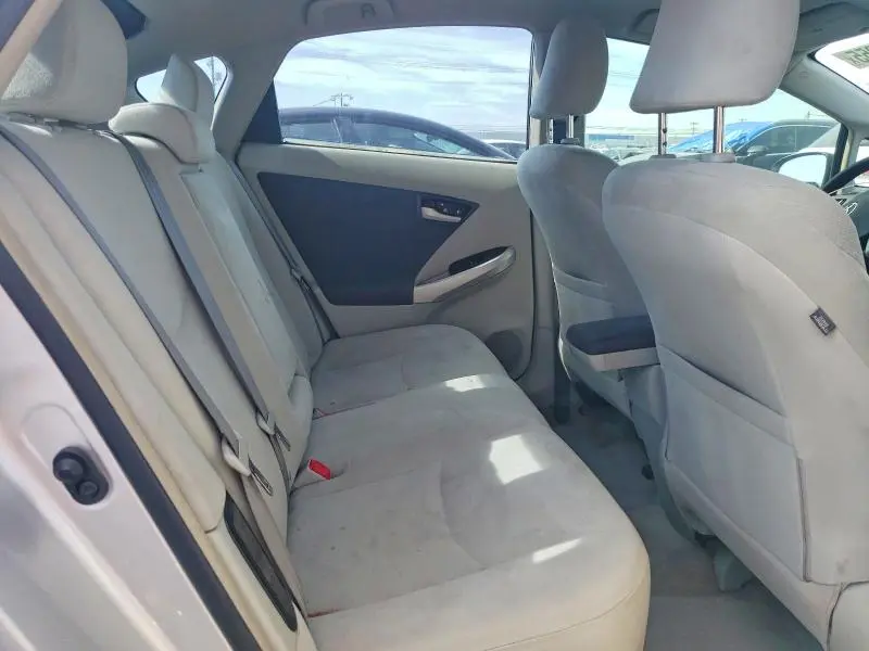 2010 TOYOTA PRIUS II  