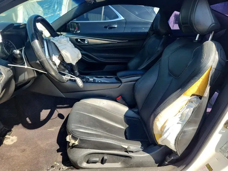 2017 INFINITI Q60 2.0T  