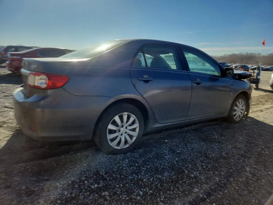 2013 TOYOTA COROLLA BASE  