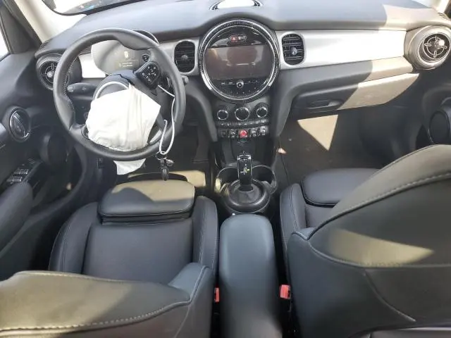 2023 MINI COOPER S  
