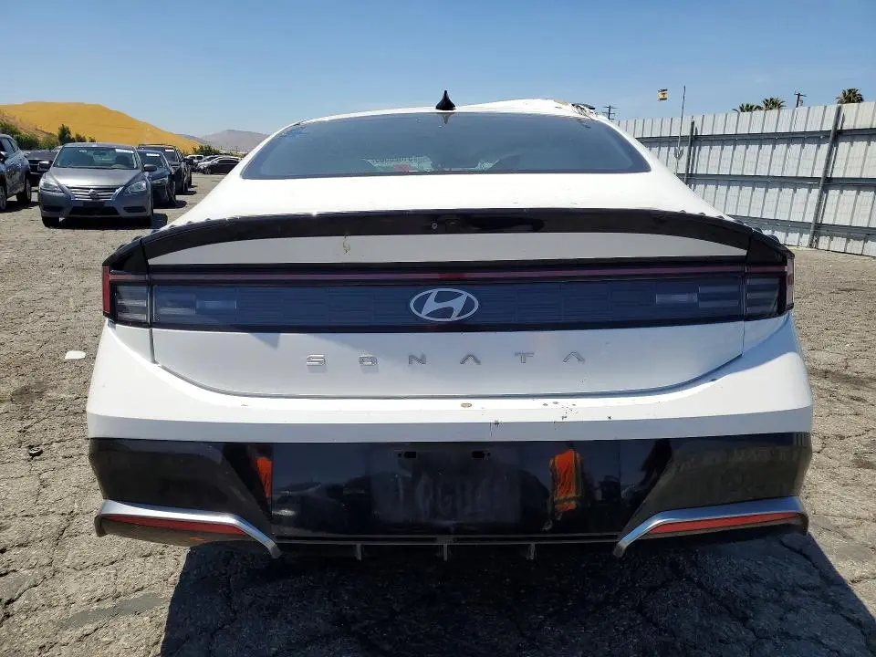 2024 HYUNDAI SONATA SEL  