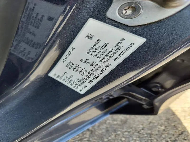 2023 TESLA MODEL 3   