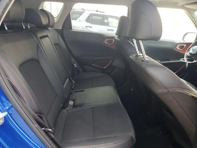 2022 KIA SOUL GT-LINE TURBO  