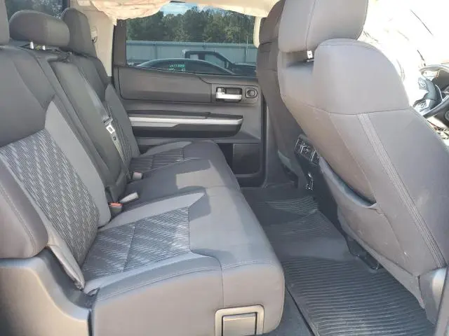 2020 TOYOTA TUNDRA CREWMAX SR5  