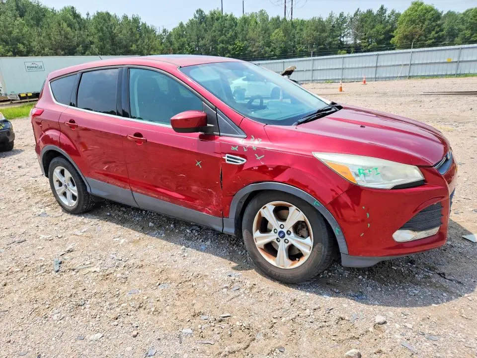 2015 FORD ESCAPE SE  