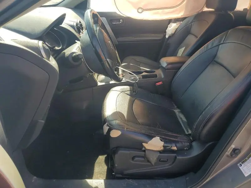 2012 NISSAN ROGUE S  