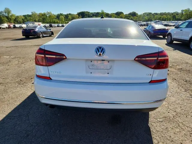 2019 VOLKSWAGEN PASSAT WOLFSBURG  