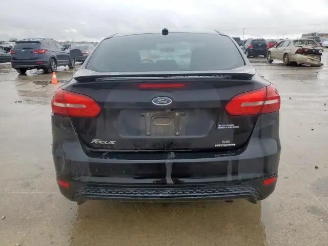 2016 FORD FOCUS SE  
