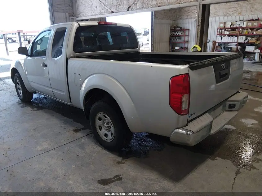 2014 NISSAN FRONTIER S