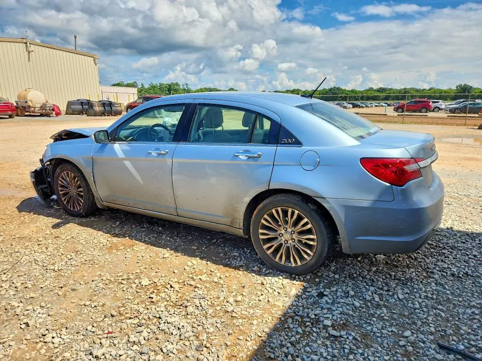 2013 CHRYSLER 200 LIMITED  